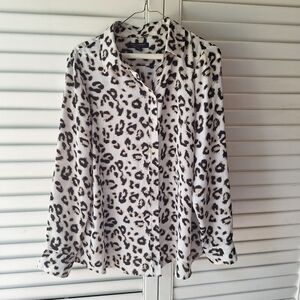 Banana Republic Leopard Print Women's Blouse